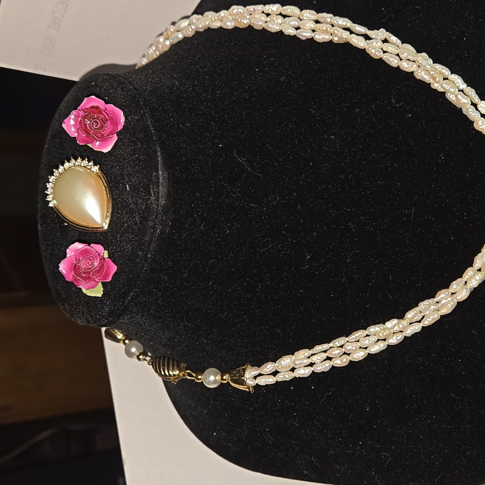 Authentic Freshwater Pearls with some vintage jewelry